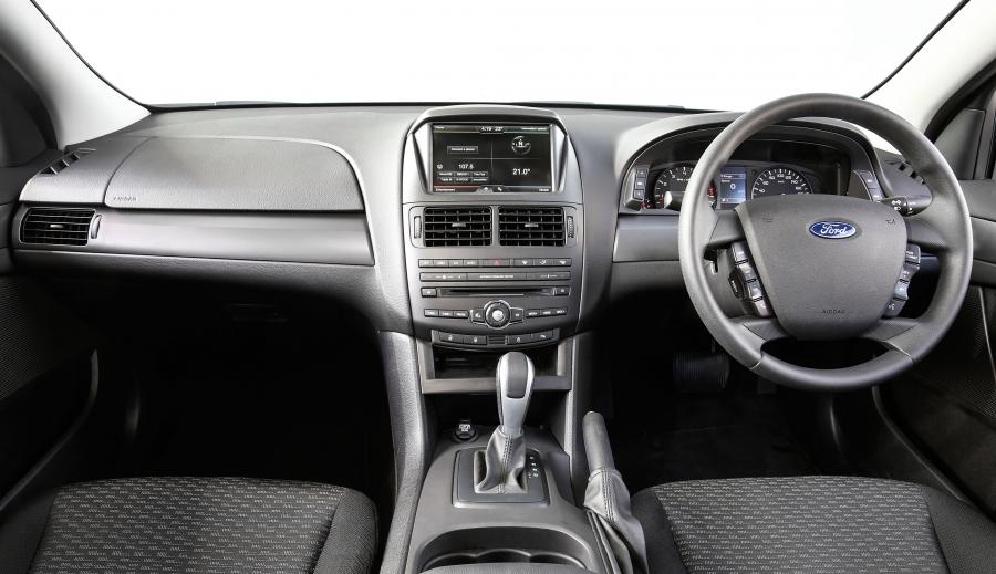  Ford Falcon 2014 года  (фото 9 из 11)